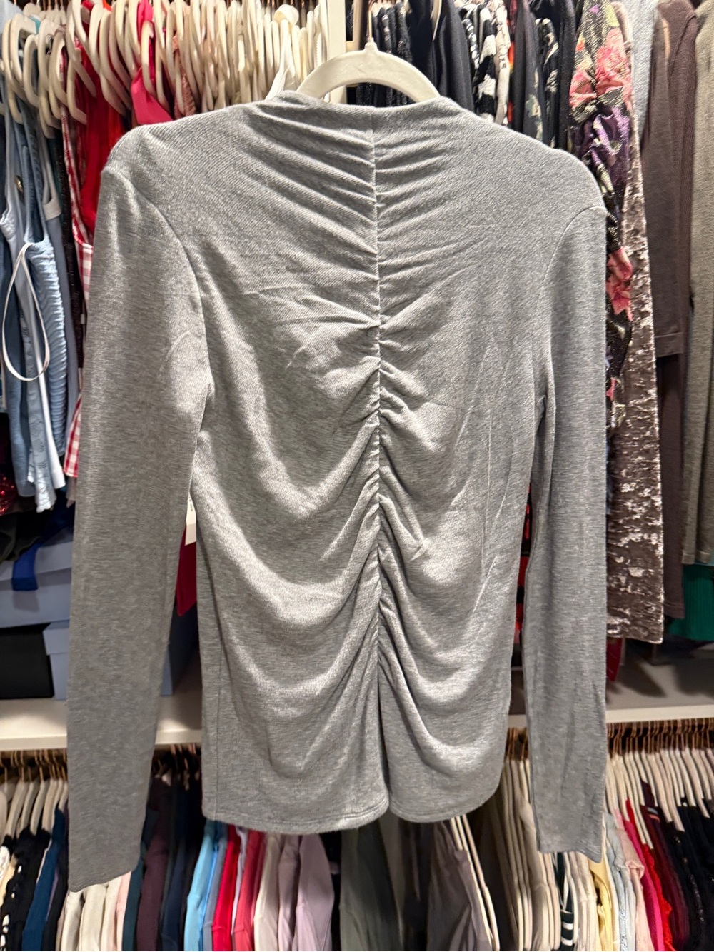 Veronica Beard Gray Ruched-Back Long Sleeve Top